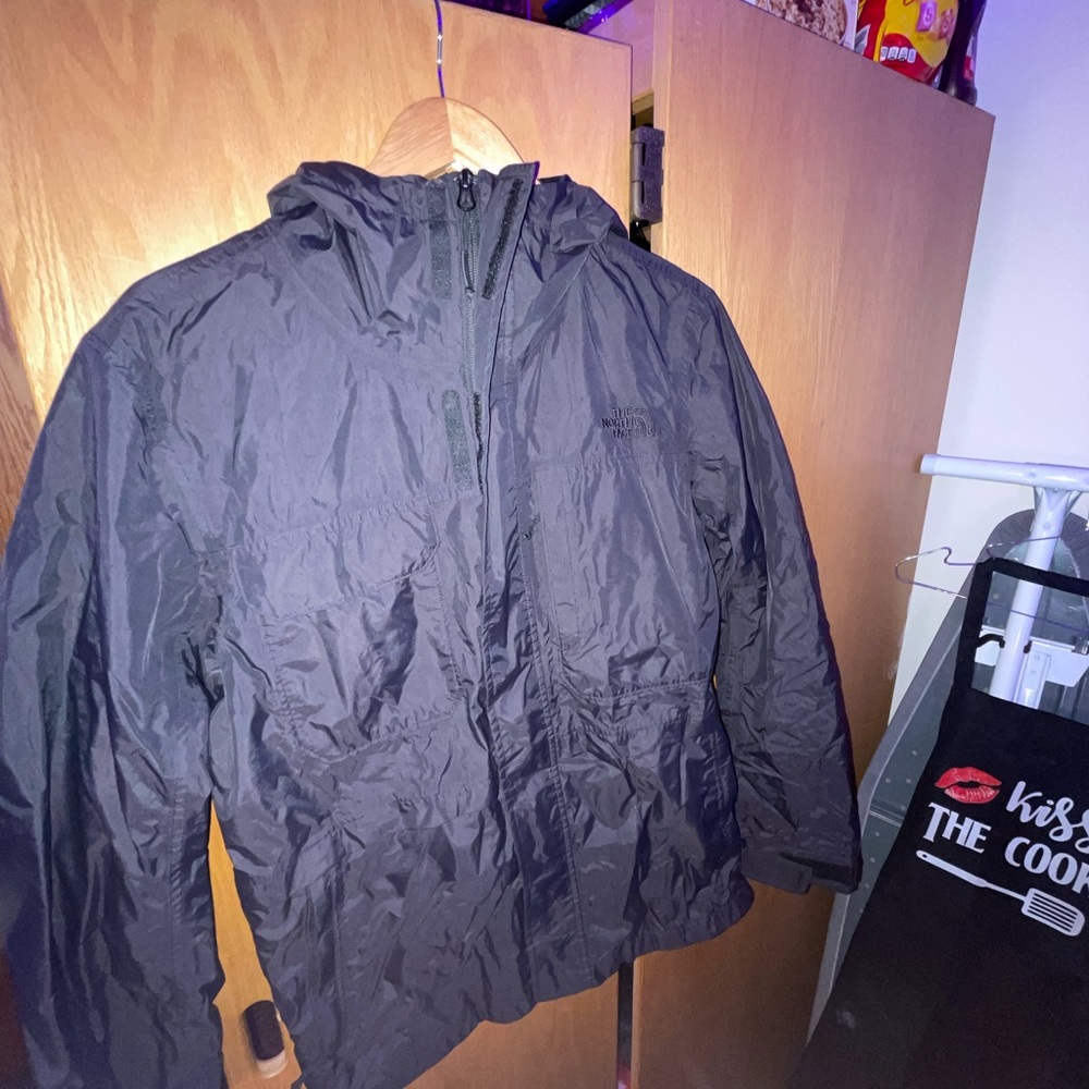 The North Face Black Rain Jacket - Men’s Medium